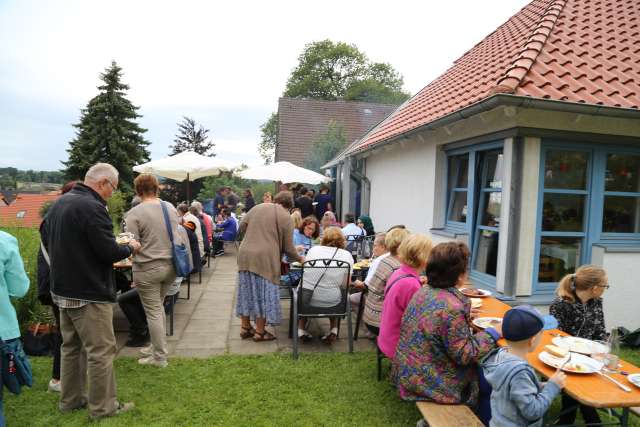 Begrüßung der Vorkonfirmanden, Einführung der Pastoren, Sommerfest