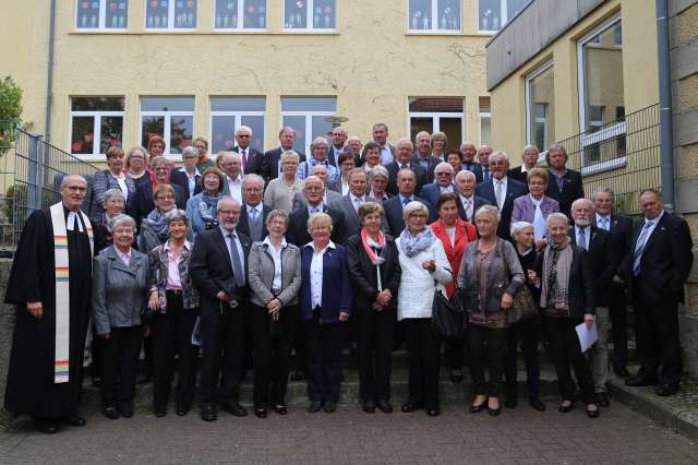 Goldene, diamantene, eiserne und gnadene Konfirmation in Duingen