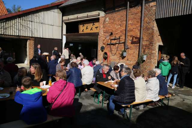 Ökumenisches Erntedankfest in Fölziehausen