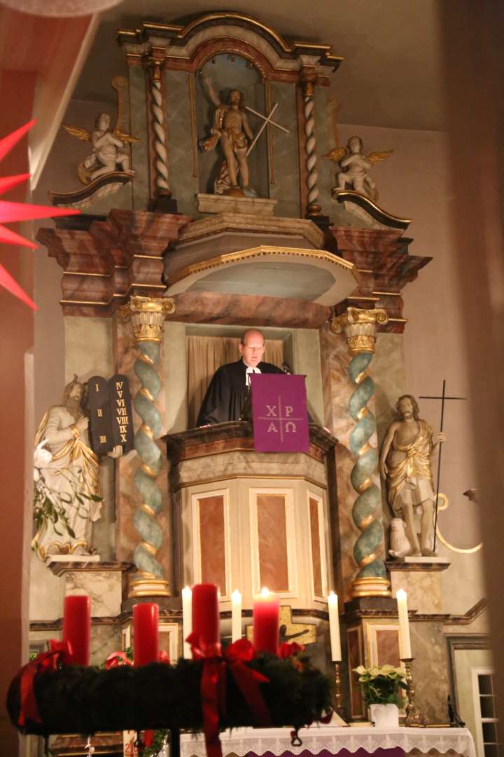 Wort und Gesang mit dem Kirchenchor in der St. Katharinenkirche