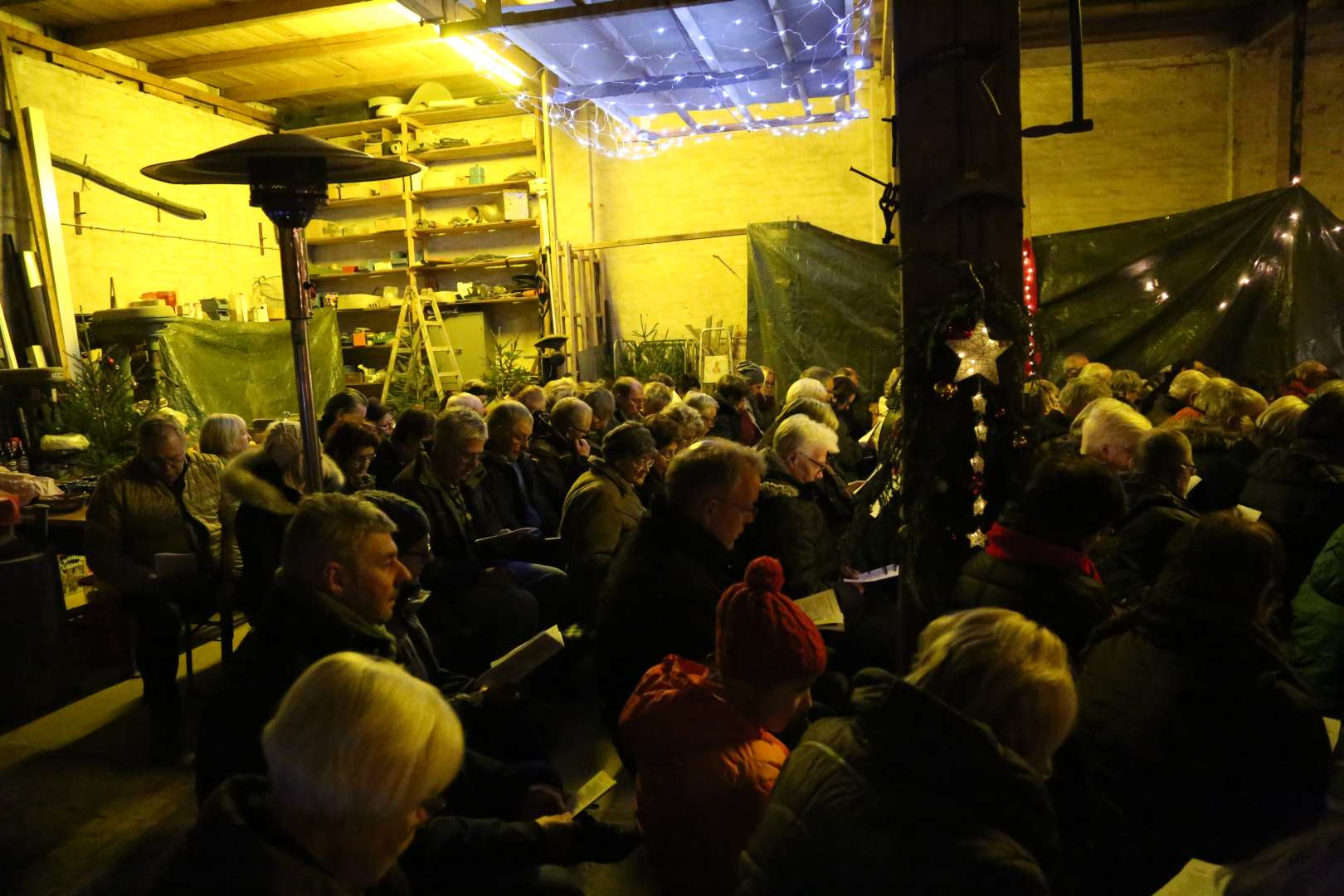 Scheunengottesdienst in Coppengrave