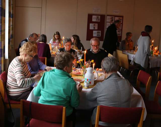 Osternacht mit Frühstück in der St. Katharinenkirche zu Duingen