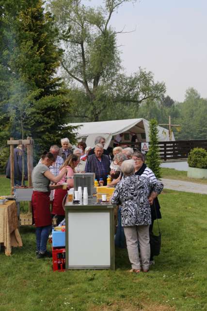 Gottesdienst zu Himmelfahrt am Humboldtsee