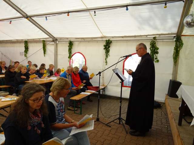 Gottesdienst zum Dorffest in Fölziehausen