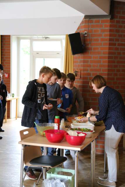 Konfirmanden besuchen Lobetal e.V. in Celle