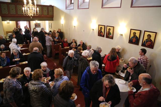 Weihe der St. Franziskuskirche nach der Renovierung durch Superintendentin Henking