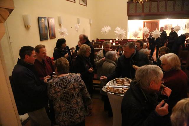 Lichtergottesdienst in Coppengrave und 1. Türchen