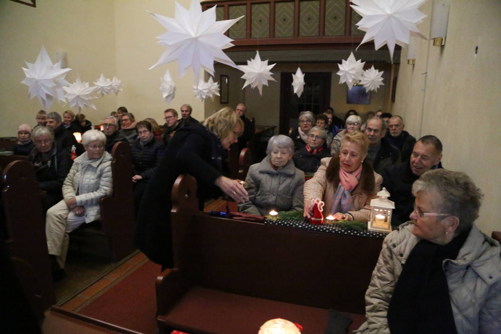 Lichtergottesdienst in Coppengrave und 1. Türchen