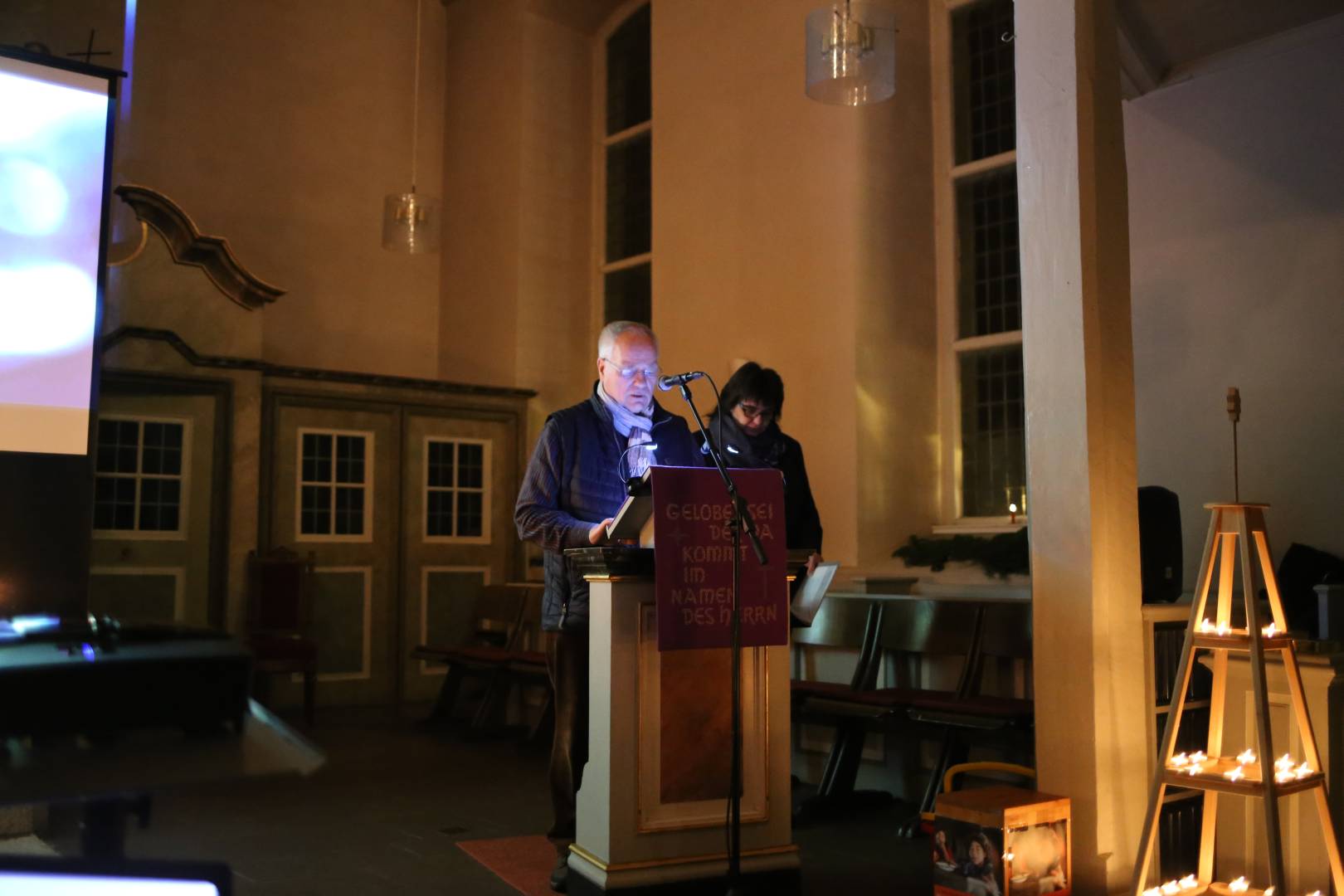 2. Türchen im Lichtergottesdienst in Duingen