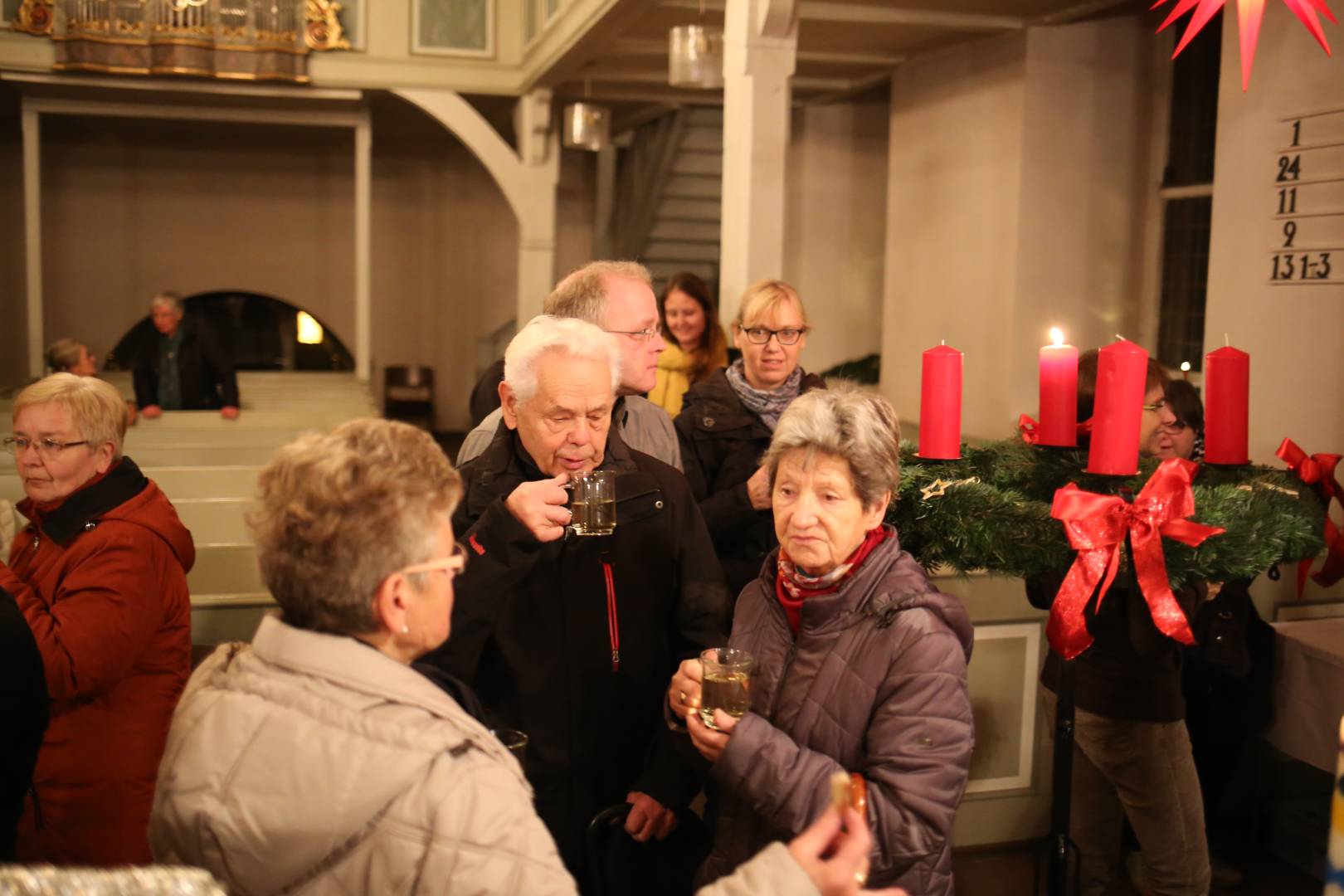 2. Türchen im Lichtergottesdienst in Duingen