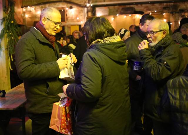 Scheunengottesdienst in Coppengrave - 16. Türchen geöffnet