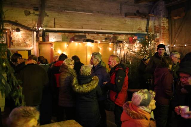 Scheunengottesdienst in Coppengrave - 16. Türchen geöffnet