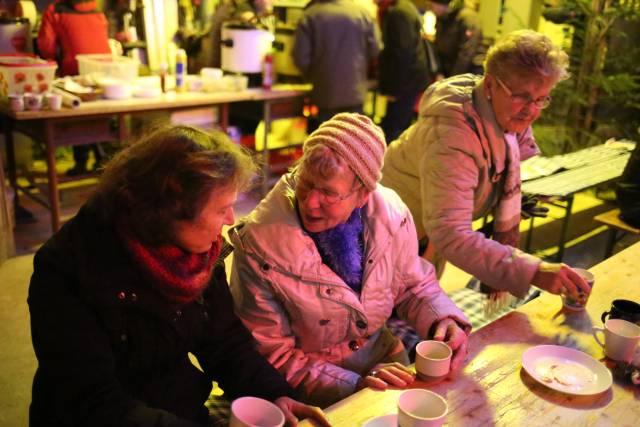 Scheunengottesdienst in Coppengrave - 16. Türchen geöffnet