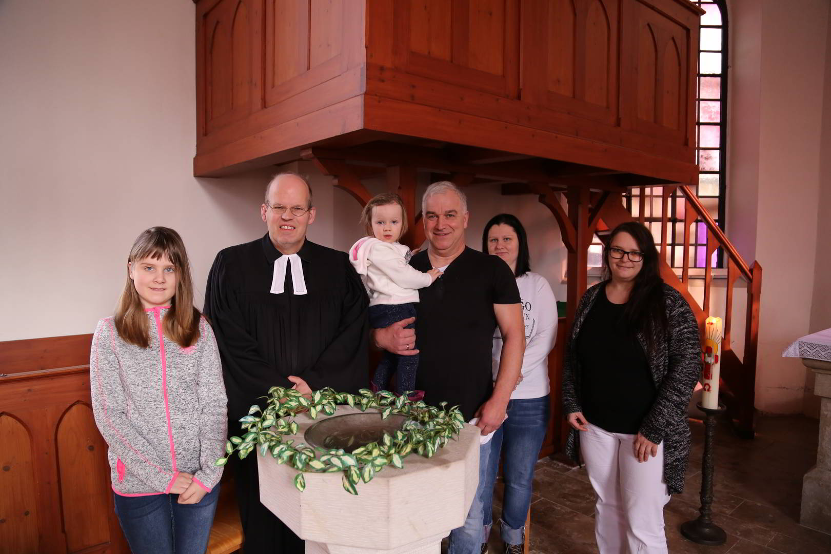 Taufe von Amelie Dilsner in der St. Maternuskirche in Weenzen