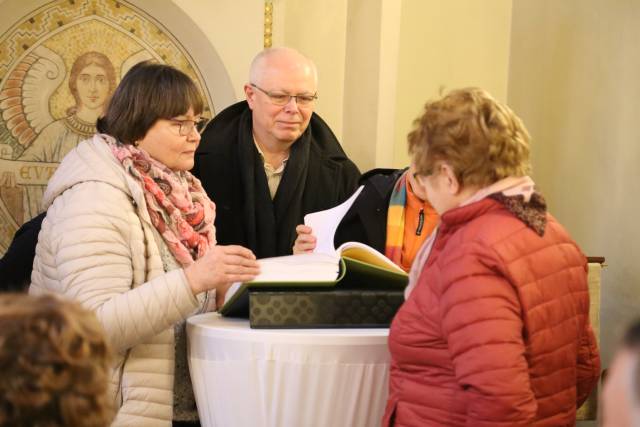 Präsentation der "Handschriftlichen Lutherbibel"