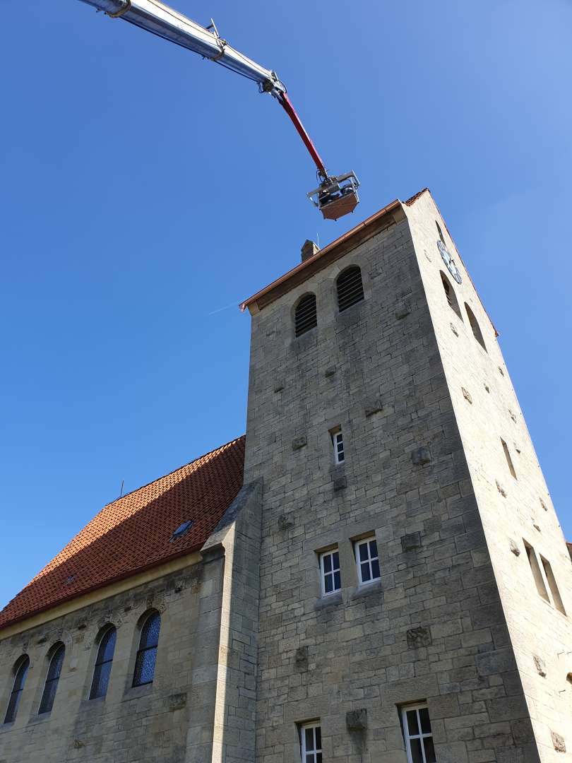 Erneuerung der Dachentwässerung der St. Franziskuskirche