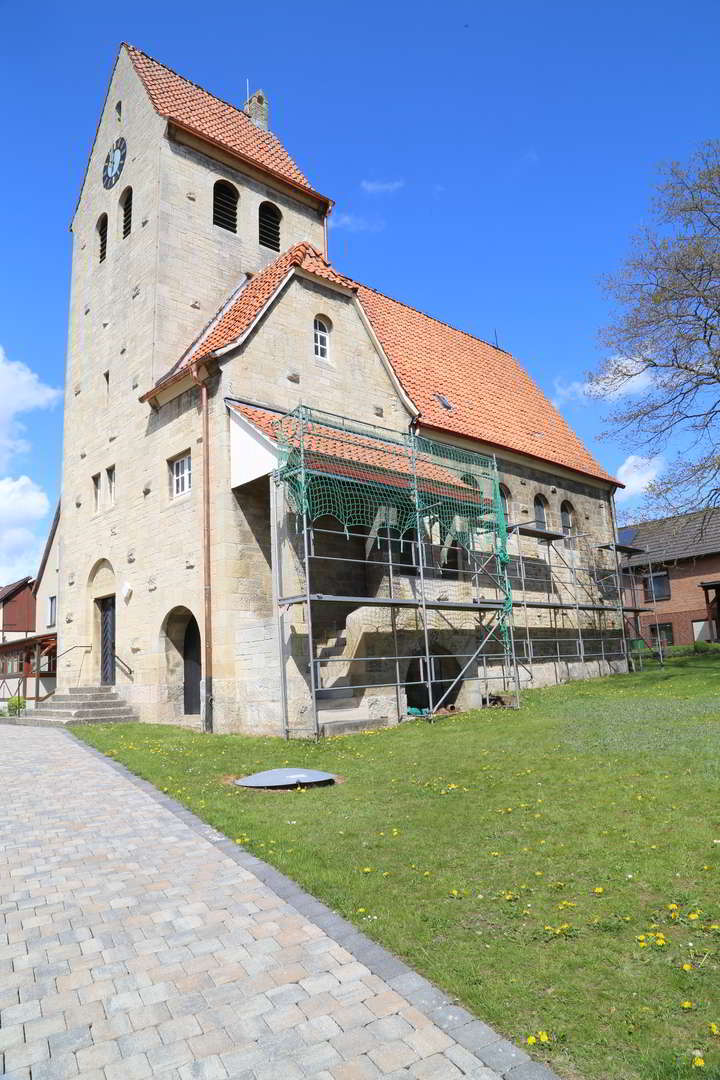 Gerüst an der St. Franziskuskirche