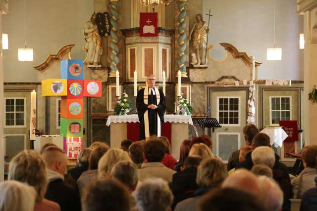 Abendmahlsgottesdienst der Konfirmanden in Duingen