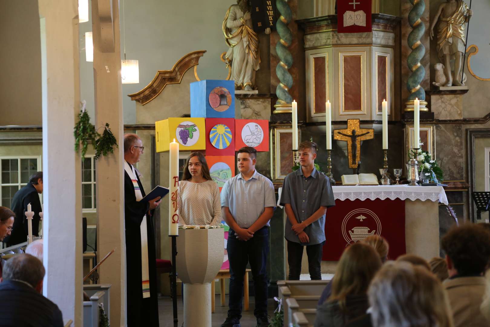 Abendmahlsgottesdienst der Konfirmanden in Duingen