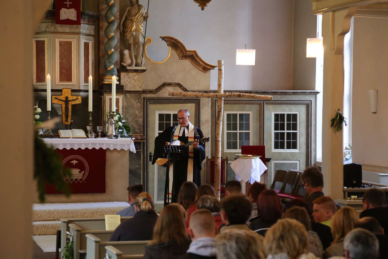 Abendmahlsgottesdienst der Konfirmanden in Duingen