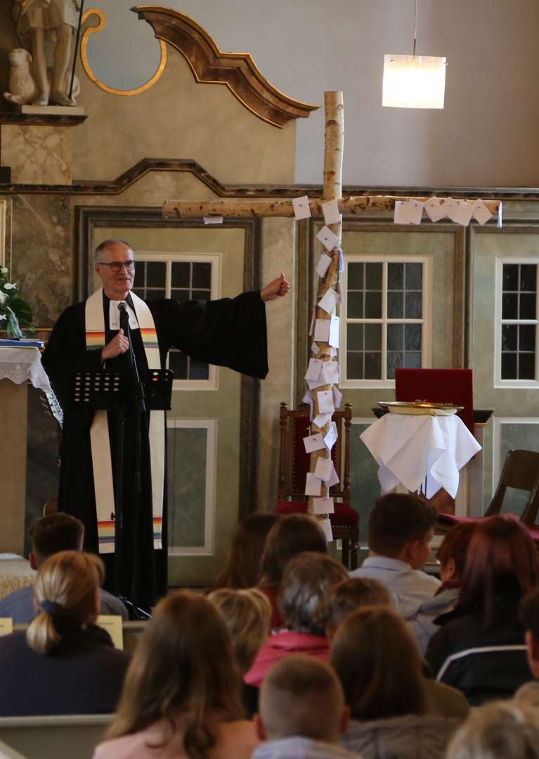 Abendmahlsgottesdienst der Konfirmanden in Duingen