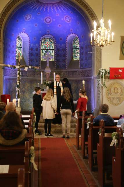 Abendmahlsgottesdienst der Konfirmanden in Coppengrave