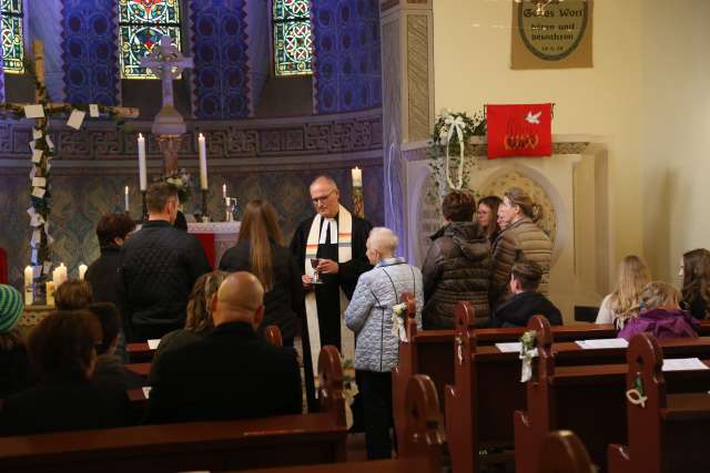 Abendmahlsgottesdienst der Konfirmanden in Coppengrave