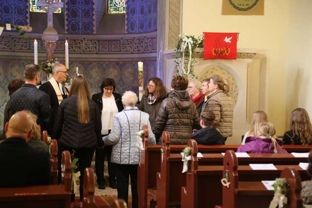 Abendmahlsgottesdienst der Konfirmanden in Coppengrave