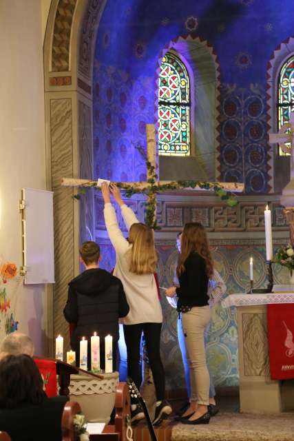 Abendmahlsgottesdienst der Konfirmanden in Coppengrave