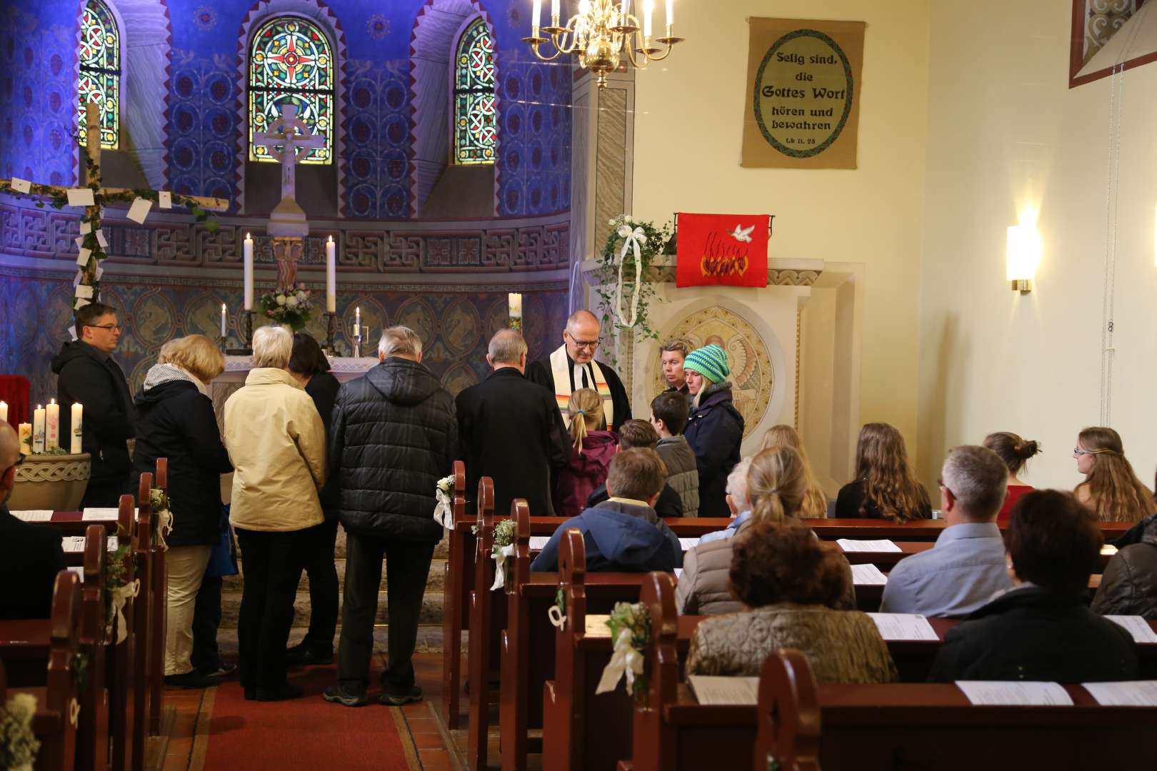 Abendmahlsgottesdienst der Konfirmanden in Coppengrave