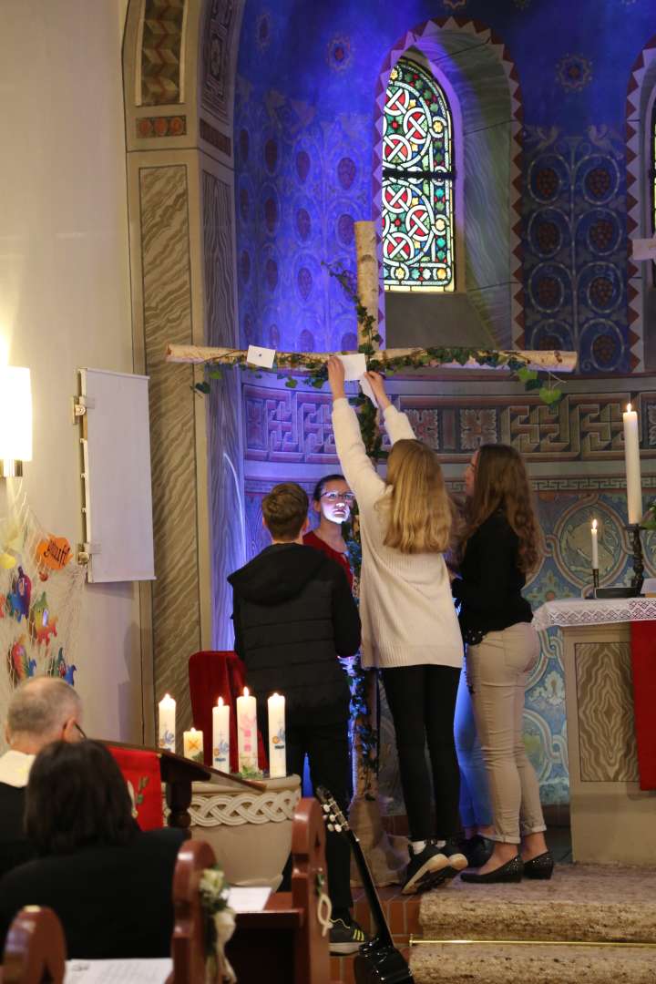 Abendmahlsgottesdienst der Konfirmanden in Coppengrave