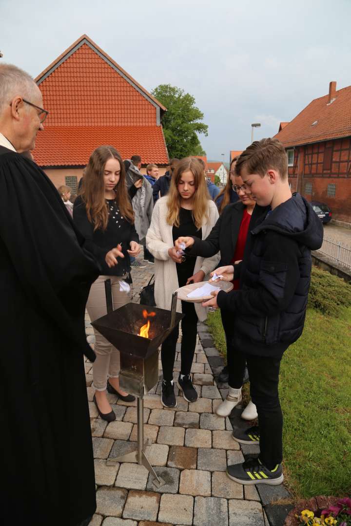 Abendmahlsgottesdienst der Konfirmanden in Coppengrave