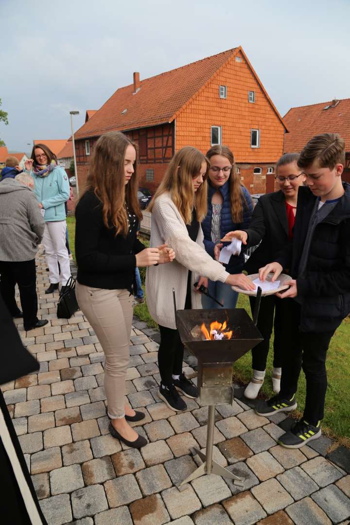 Abendmahlsgottesdienst der Konfirmanden in Coppengrave