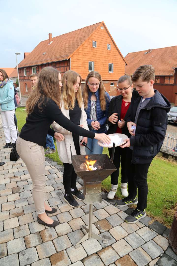 Abendmahlsgottesdienst der Konfirmanden in Coppengrave