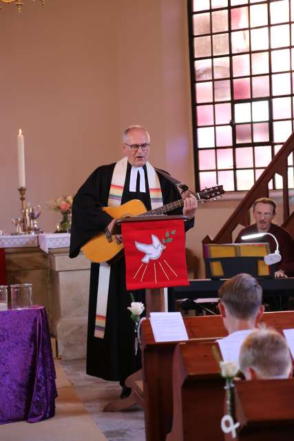 Abendmahlsgottesdienst der Konfirmanden in Weenzen