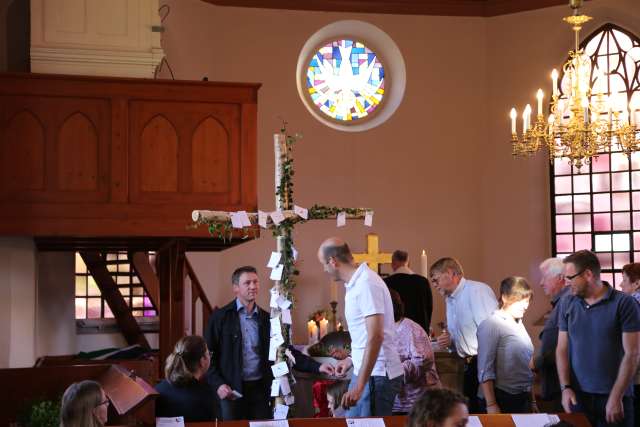 Abendmahlsgottesdienst der Konfirmanden in Weenzen