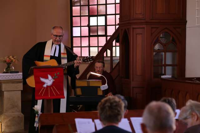 Abendmahlsgottesdienst der Konfirmanden in Weenzen