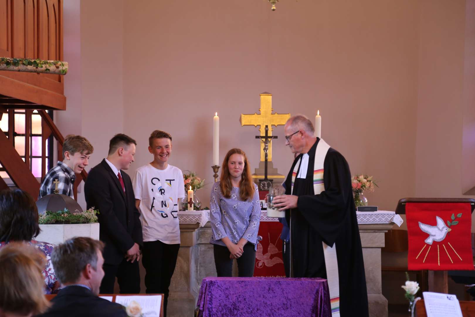 Abendmahlsgottesdienst der Konfirmanden in Weenzen