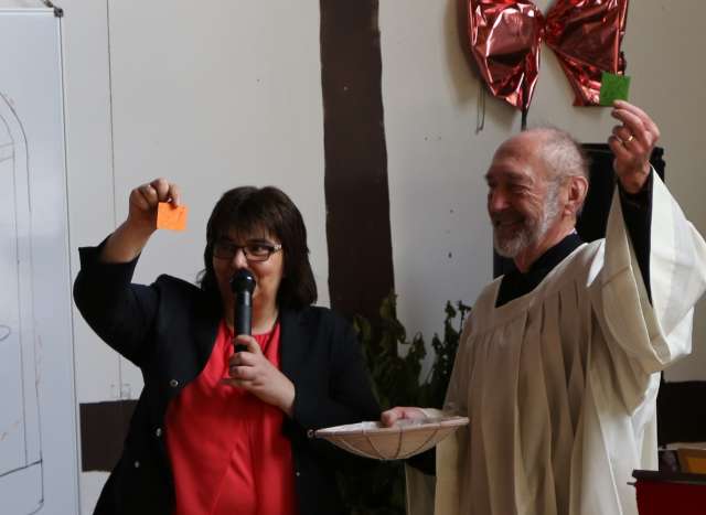 Ökumenischer Pfingstgottesdienst im Reitstall