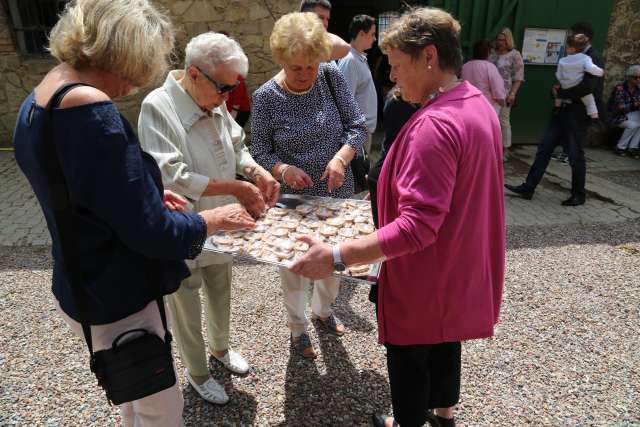 Ökumenischer Pfingstgottesdienst im Reitstall