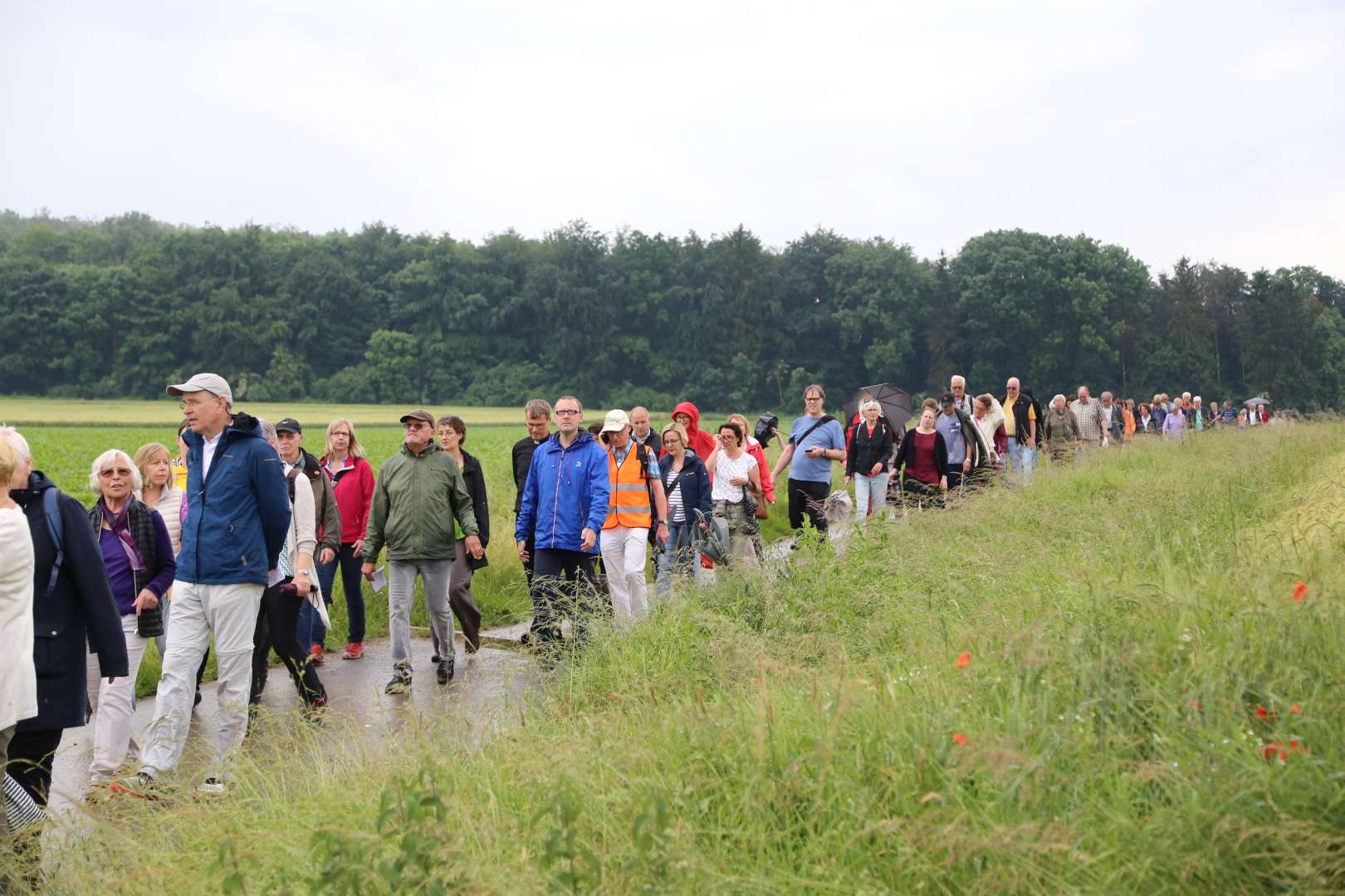 5. Taufengelwanderung von Bodenburg nach Wehrstedt