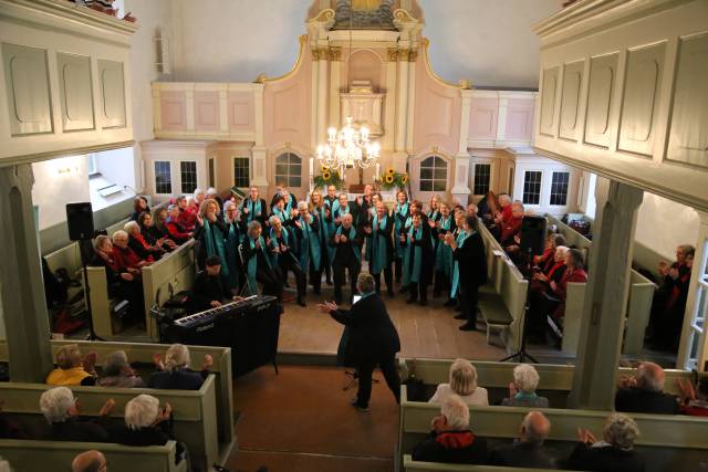 Orgel <i>Plus</i> Konzert mit dem Gospelchor "Come Together"