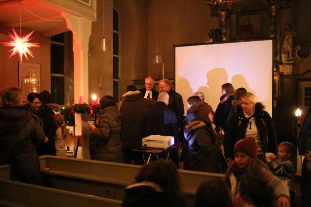 1. Türchen des "Lebendigen Adventskalenders" in der Katharinenkirche