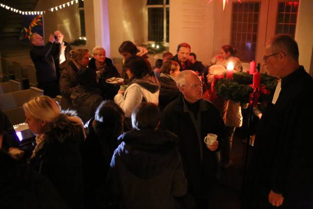 1. Türchen des "Lebendigen Adventskalenders" in der Katharinenkirche