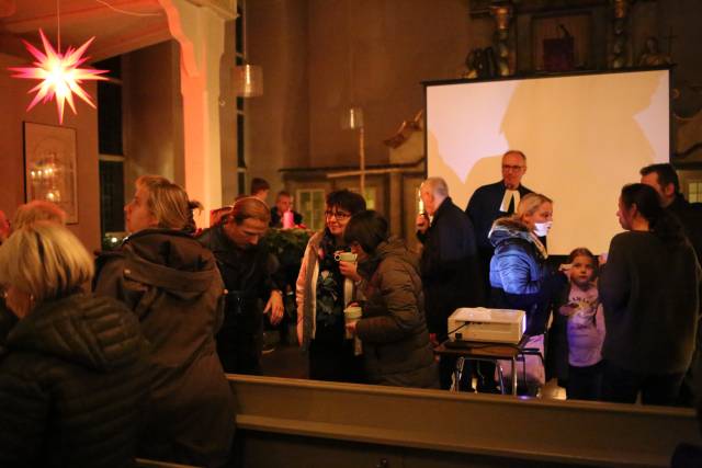 1. Türchen des "Lebendigen Adventskalenders" in der Katharinenkirche