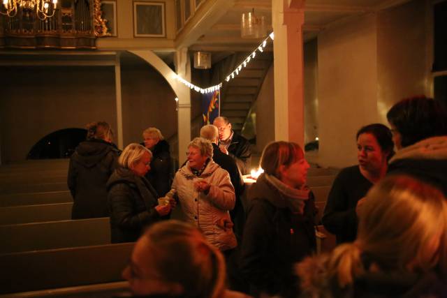 1. Türchen des "Lebendigen Adventskalenders" in der Katharinenkirche