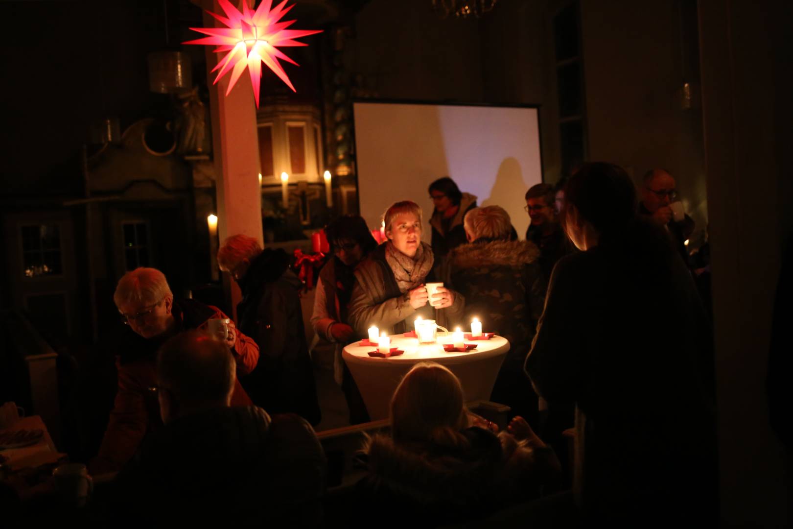 1. Türchen des "Lebendigen Adventskalenders" in der Katharinenkirche