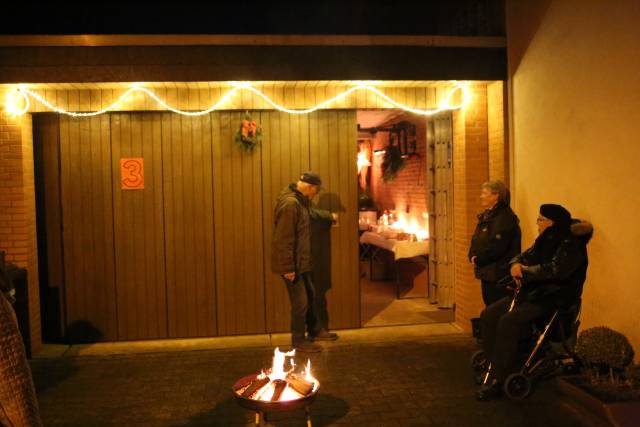 3. Türchen des "Lebendigen Adventskalenders" bei Familie Wöbbekind