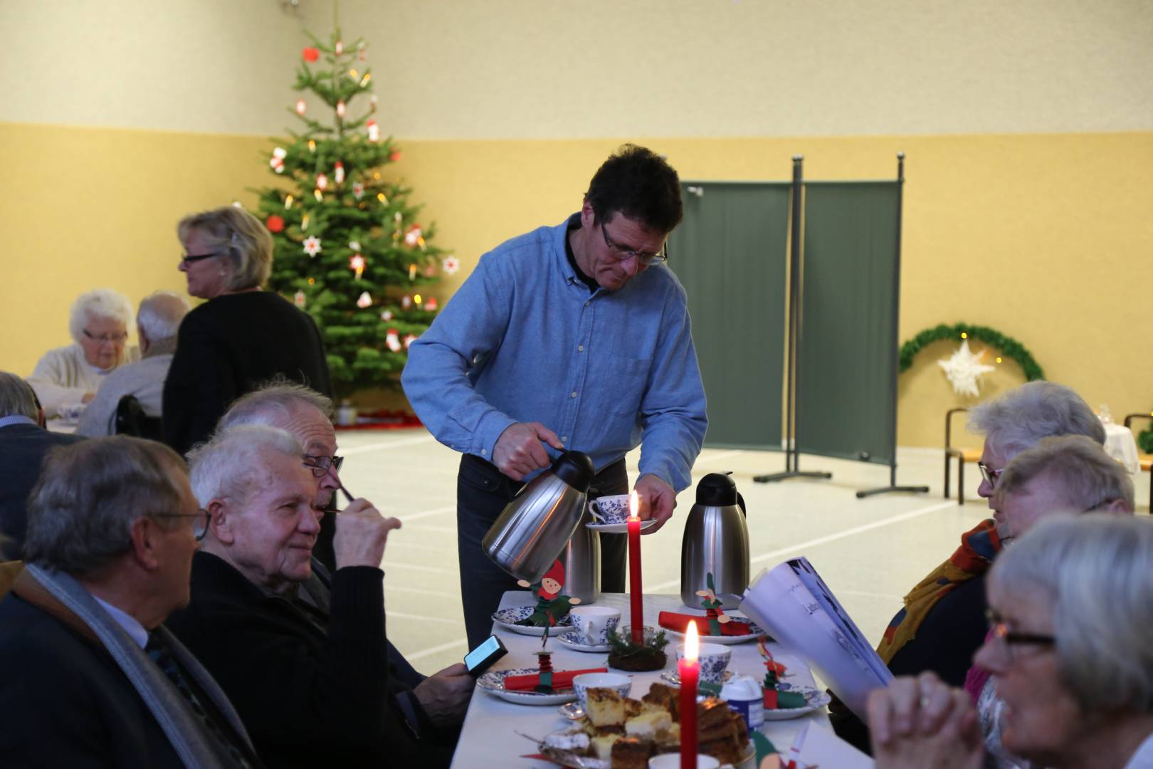 Weihnachtsfeier für unsere Senioren in Coppengrave