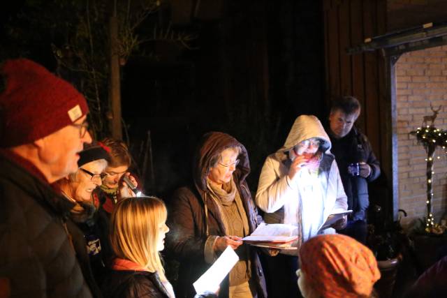 11. Türchen des "Lebendigen Adventskalenders" bei Familie Runge in Coppengrave